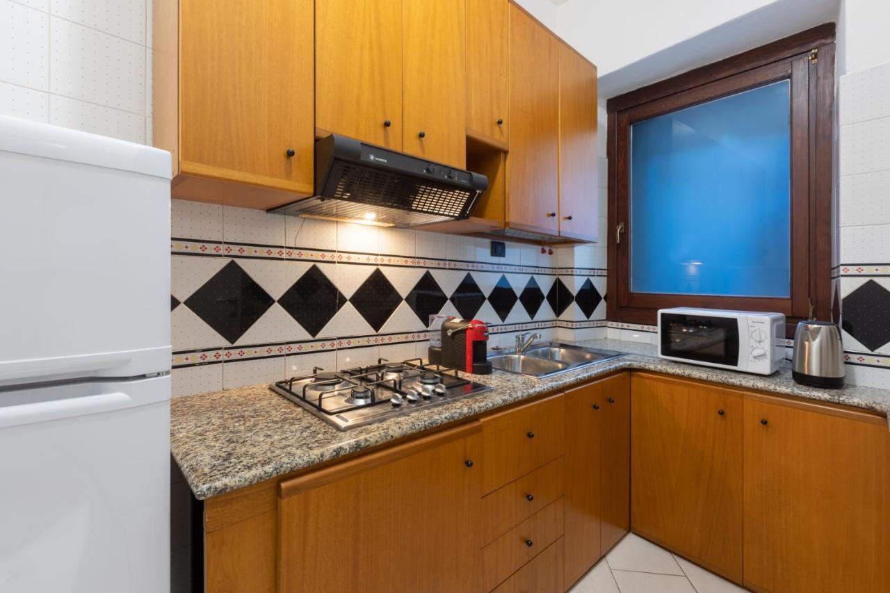 Locanda Del Buongustaio Cagliari Esterno foto