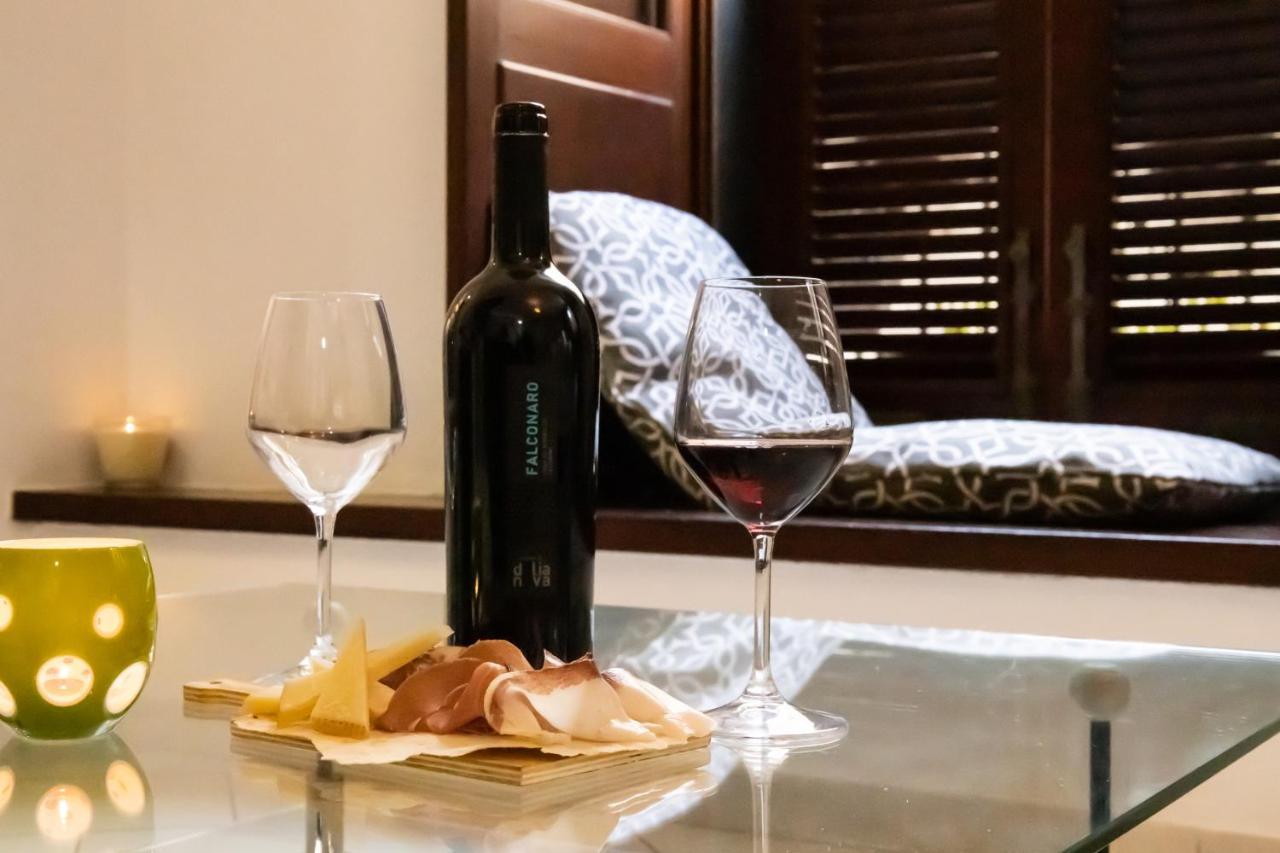 Locanda Del Buongustaio Cagliari Esterno foto