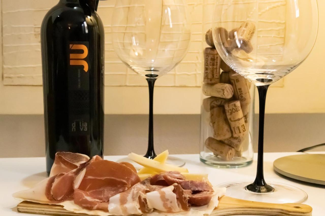Locanda Del Buongustaio Cagliari Esterno foto