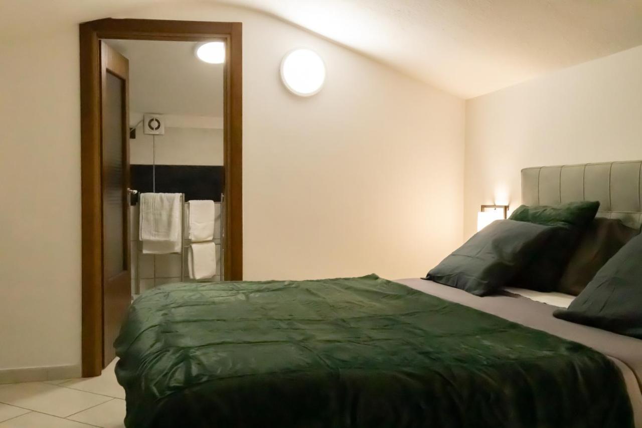 Locanda Del Buongustaio Cagliari Esterno foto